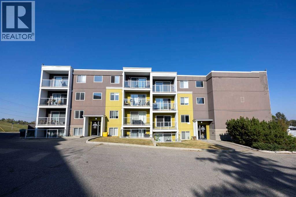 204, 4455d Greenview Drive Ne, Calgary, Alberta  T2E 6M1 - Photo 2 - A2258156