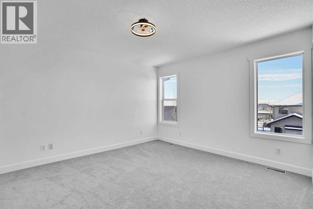 30 New Brighton Circle Se, Calgary, Alberta T2Z 0P7 - Photo 13 - A2272339