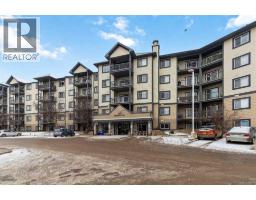 427, 200 Richard Street Downtown