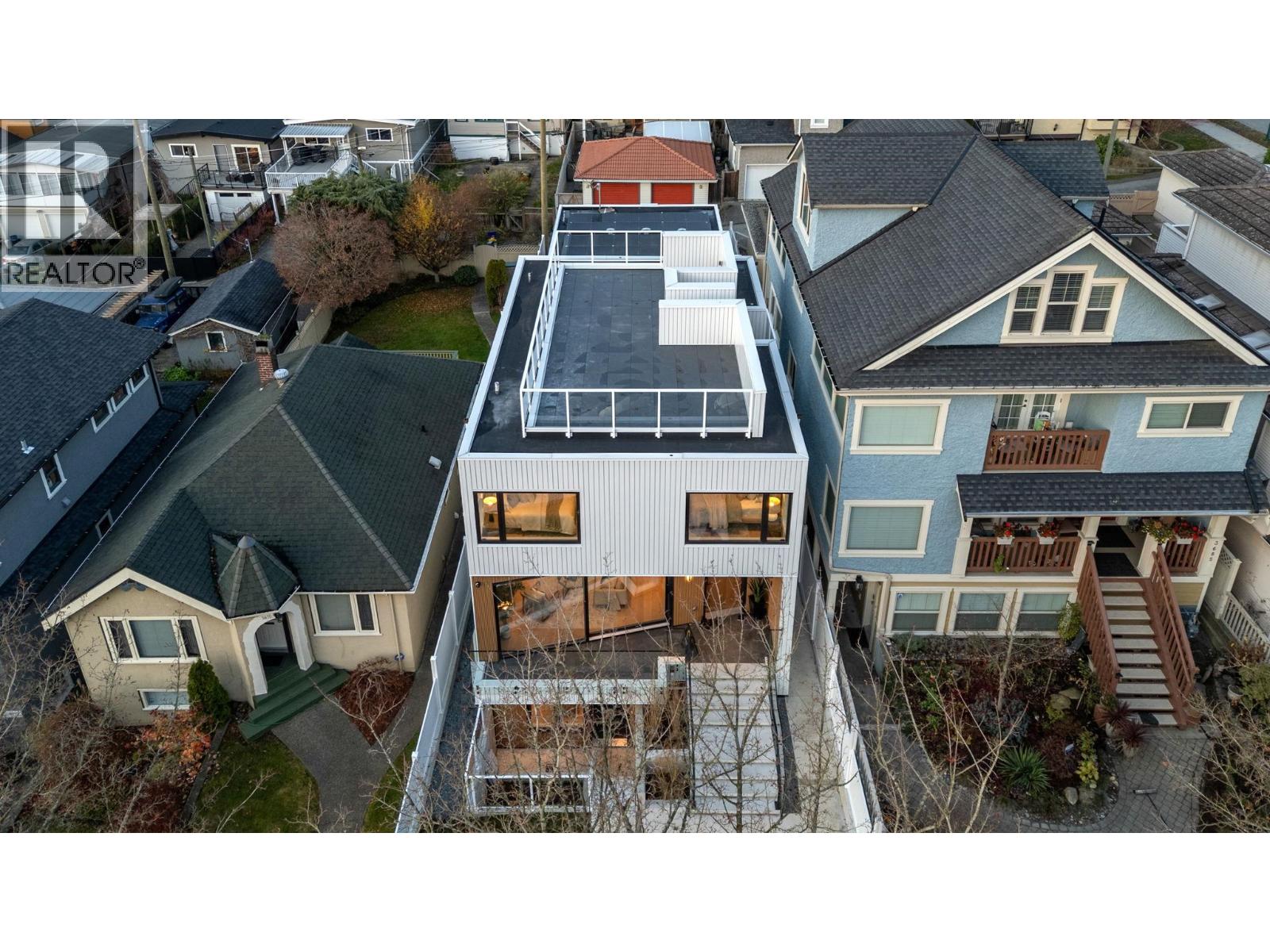 3679 Pandora Street, Vancouver, British Columbia  V5K 1X1 - Photo 40 - R3069690