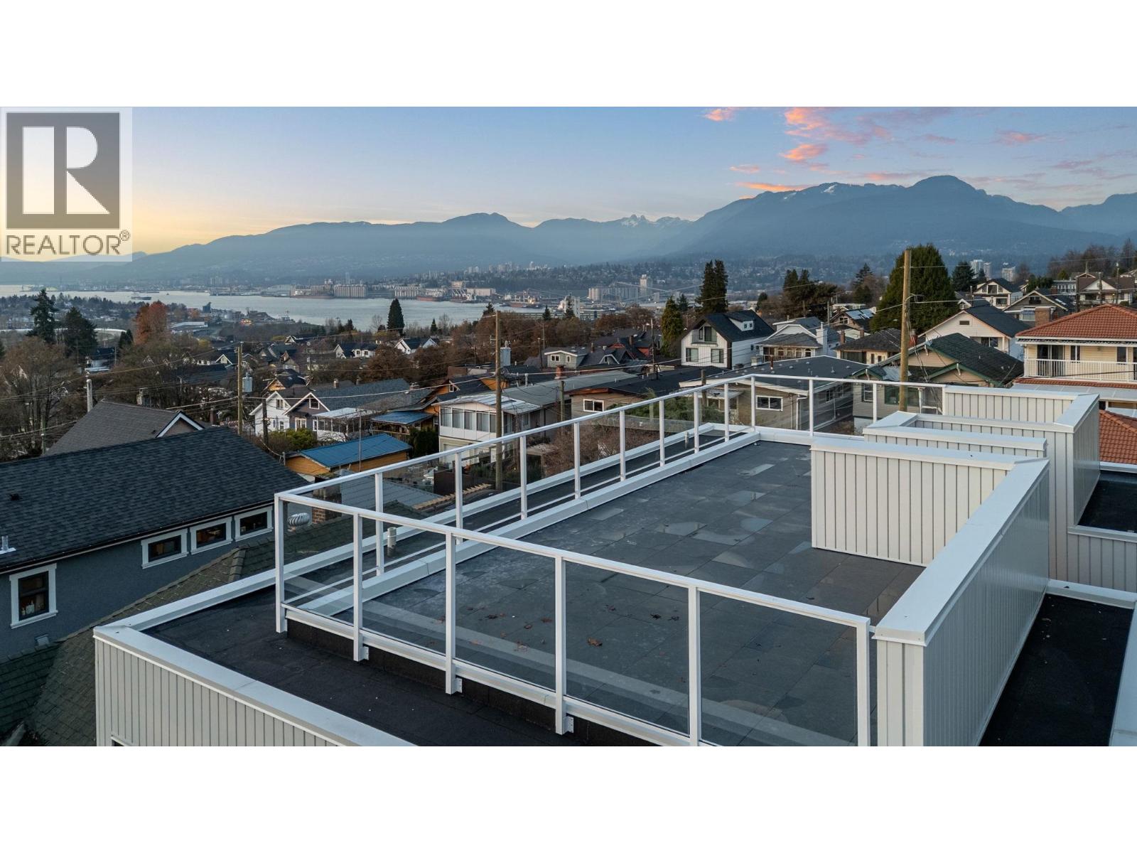 3679 Pandora Street, Vancouver, British Columbia  V5K 1X1 - Photo 37 - R3069690