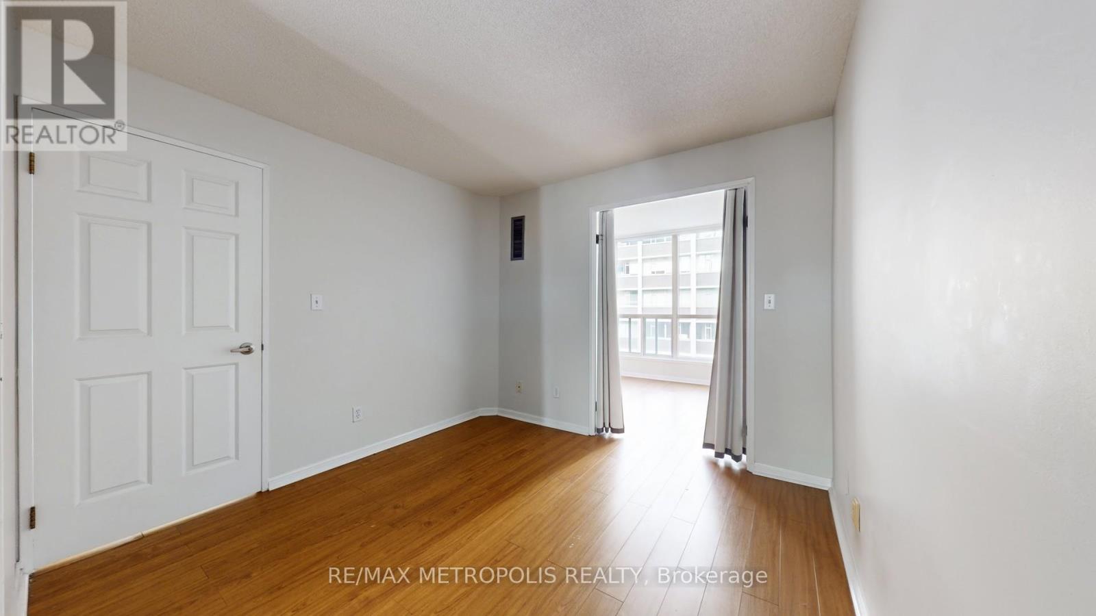 1814 - 7 Carlton Street, Toronto, Ontario  M5B 2M3 - Photo 14 - C12296192