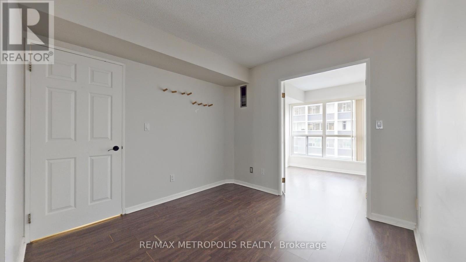 914 - 7 Carlton Street, Toronto, Ontario  M5B 2M3 - Photo 12 - C12318744