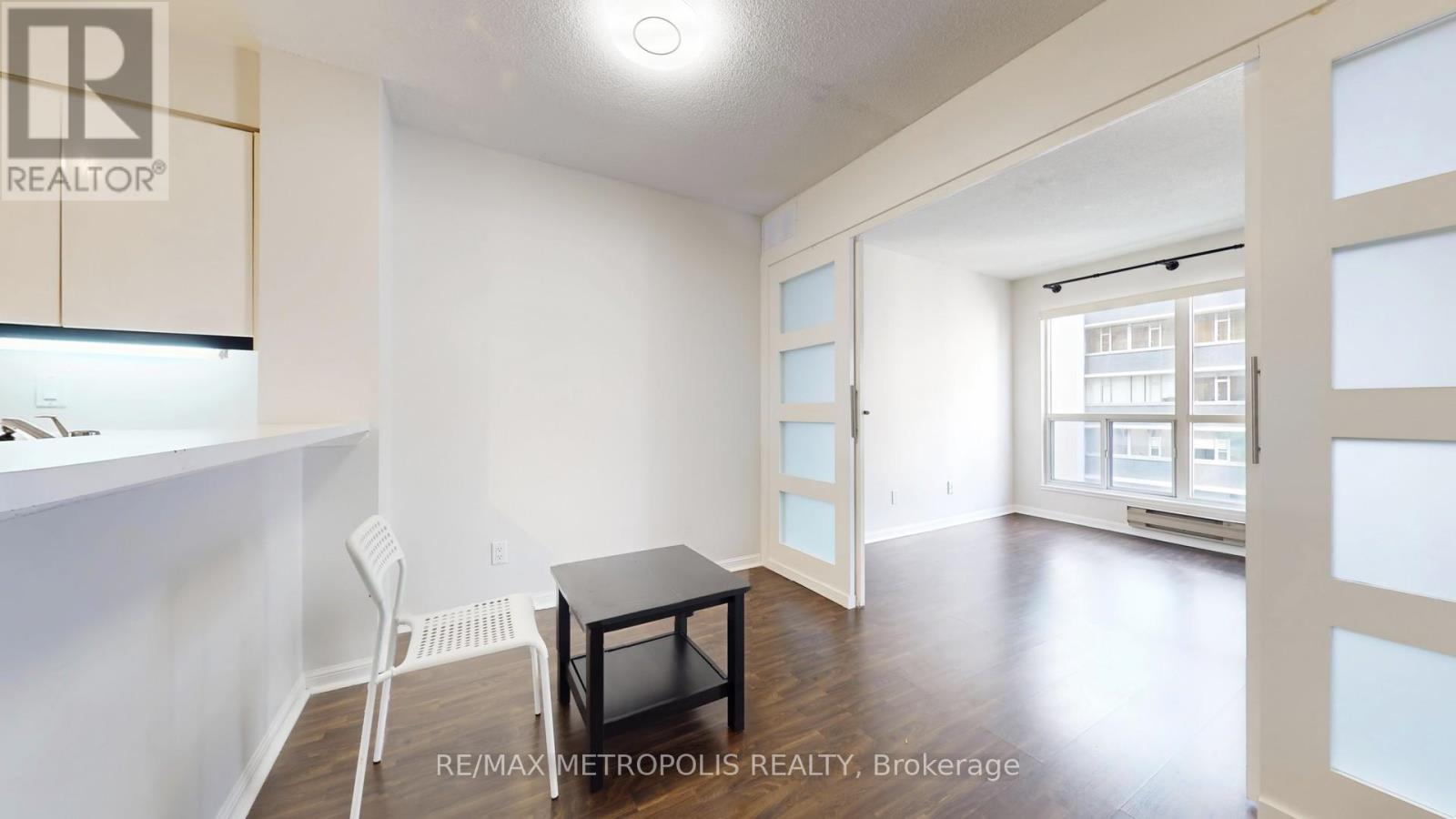 914 - 7 Carlton Street, Toronto, Ontario  M5B 2M3 - Photo 9 - C12318744