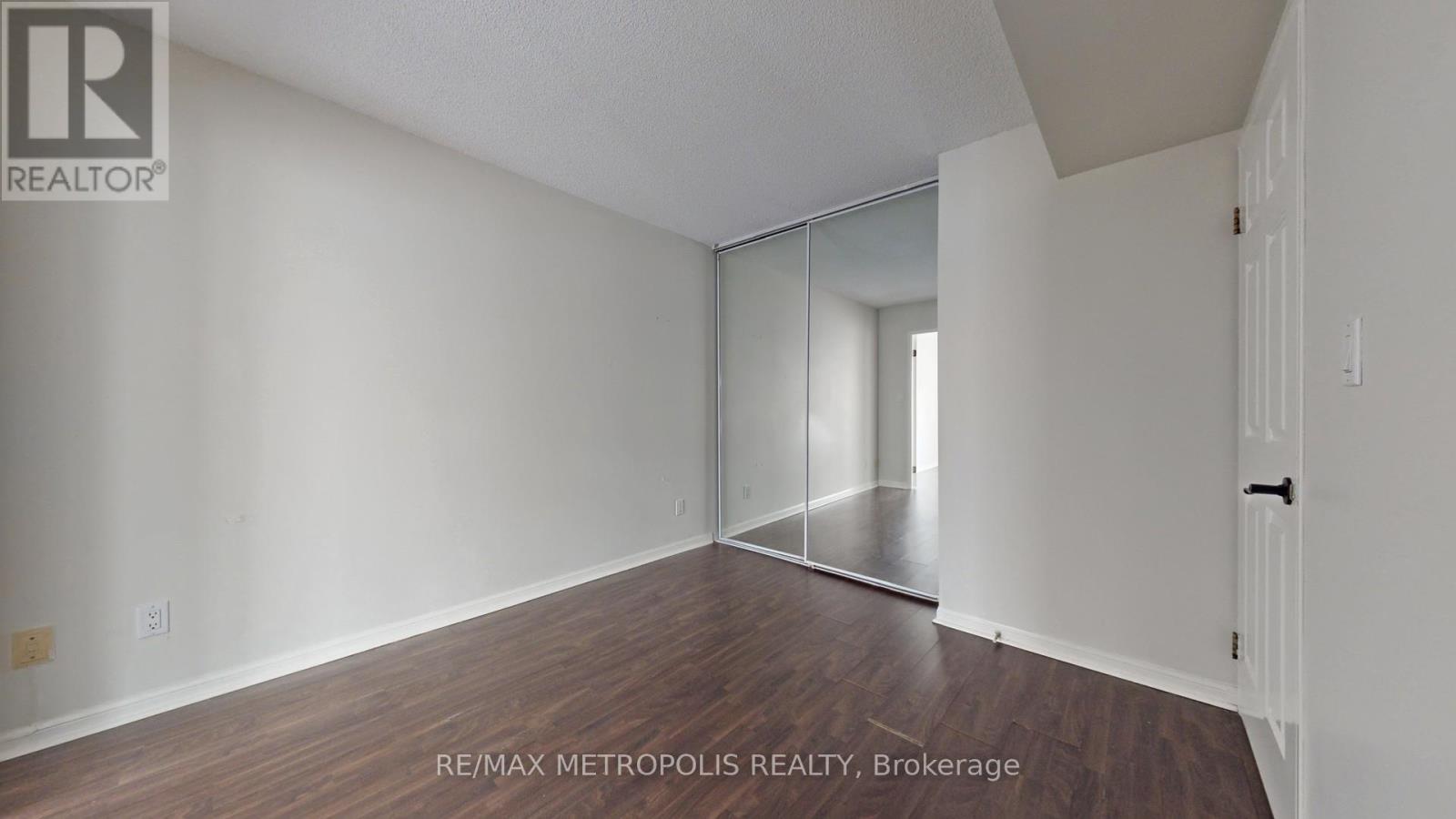 914 - 7 Carlton Street, Toronto, Ontario  M5B 2M3 - Photo 13 - C12318744