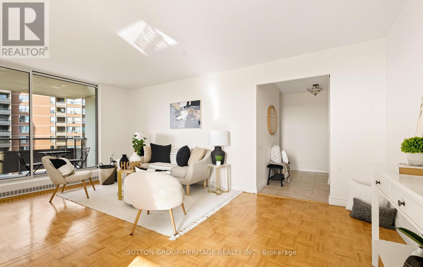 1008 - 5 Vicora Linkway Way, Toronto, Ontario  M3C 1A4 - Photo 8 - C12399851