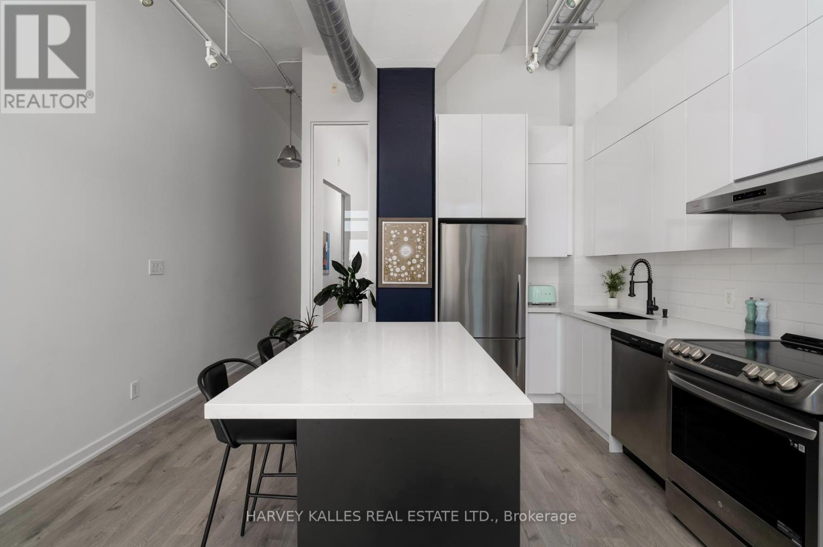 317 - 380 Macpherson Avenue, Toronto, Ontario  M4V 3E3 - Photo 19 - C12424458