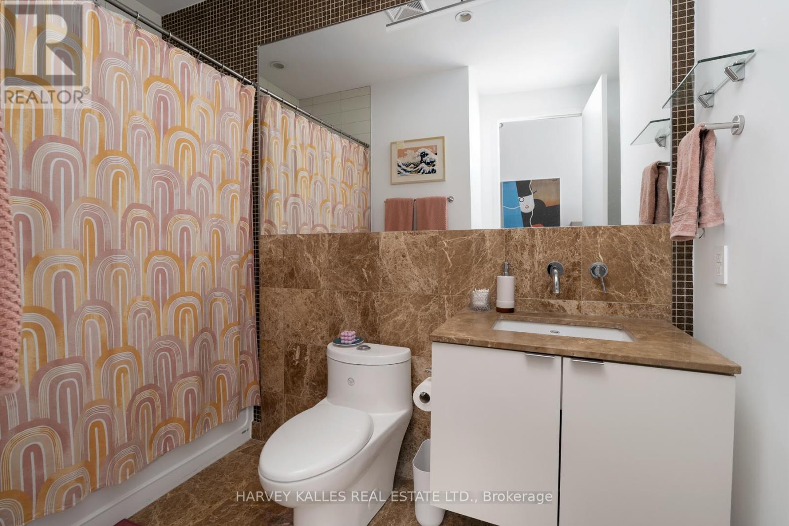 317 - 380 Macpherson Avenue, Toronto, Ontario  M4V 3E3 - Photo 6 - C12424458