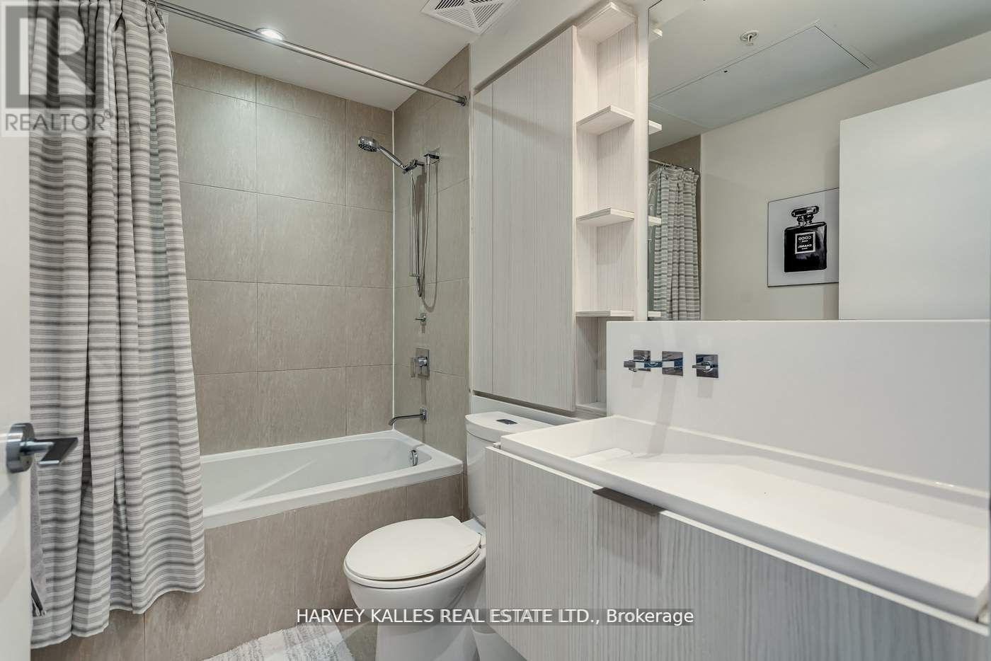 801 - 101 Charles Street E, Toronto, Ontario  M4Y 0A9 - Photo 29 - C12437269