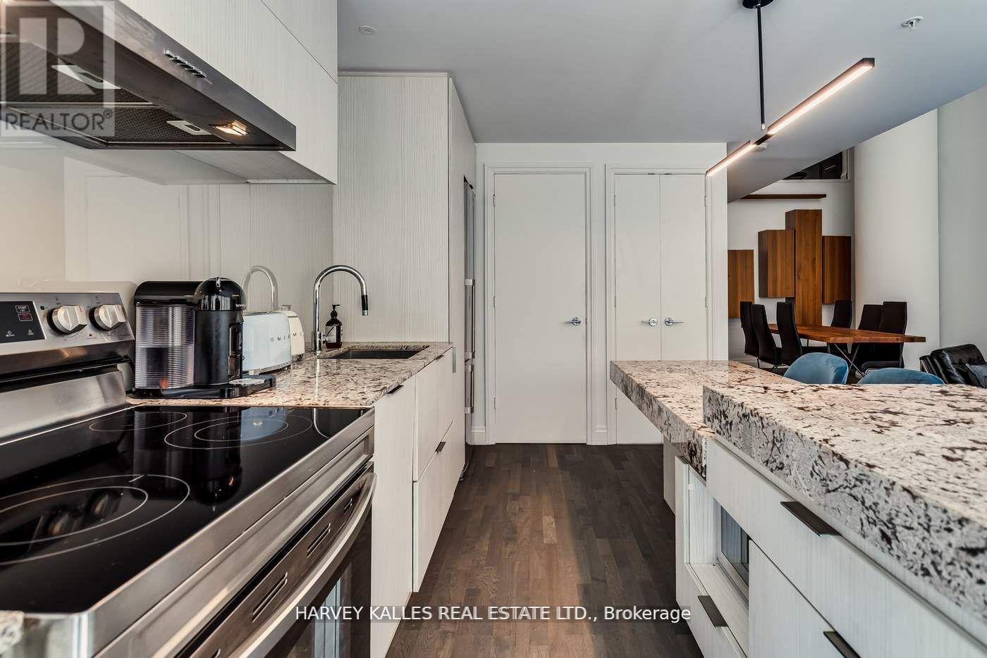 801 - 101 Charles Street E, Toronto, Ontario  M4Y 0A9 - Photo 21 - C12437269