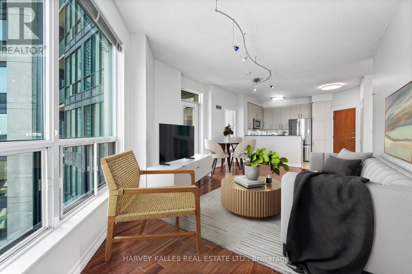 1703 - 300 Bloor Street E, Toronto, Ontario M4W 3Y2 - Photo 6 - C12424969