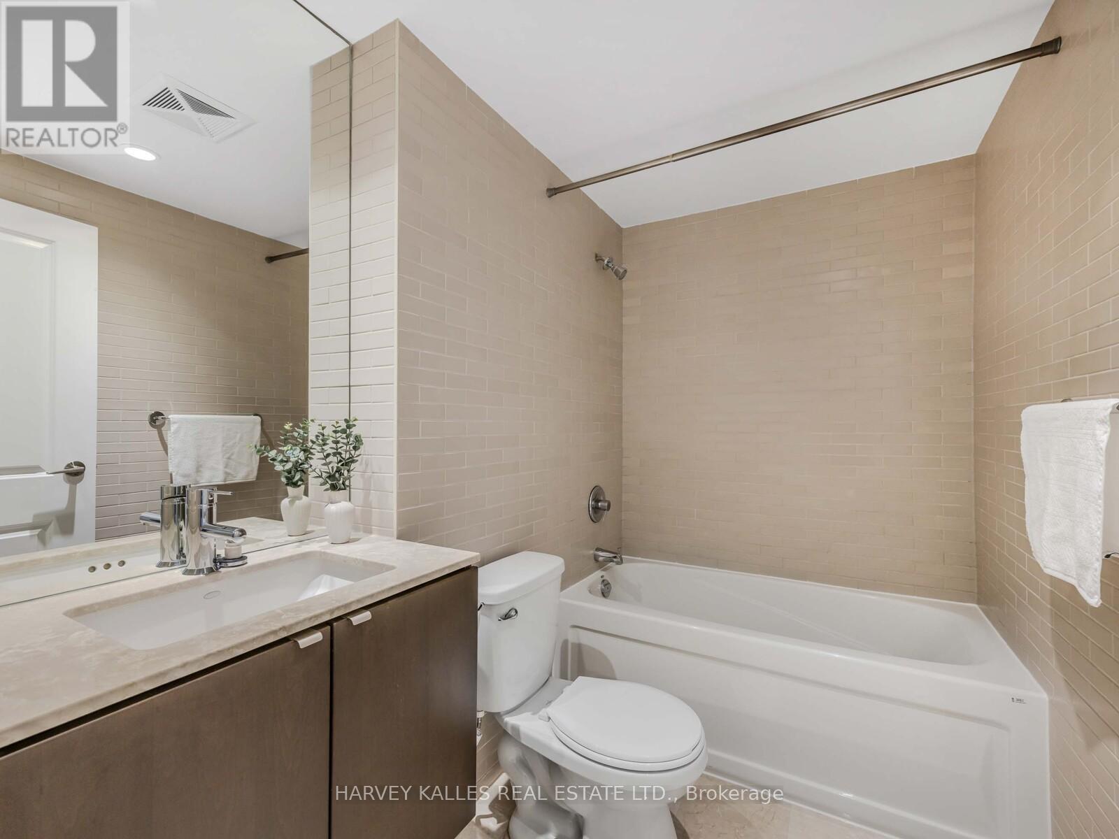 606 - 1430 Yonge Street, Toronto, Ontario M4T 1Y6 - Photo 21 - C12446888