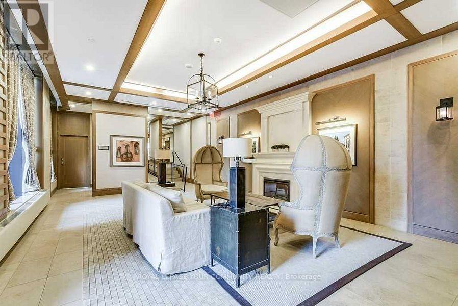 842 - 830 Lawrence Avenue, Toronto, Ontario M6A 0A2 - Photo 8 - C12449491