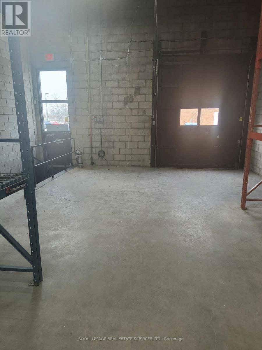 3 - 12 Upjohn Road, Toronto, Ontario  M3B 2V9 - Photo 8 - C12452394