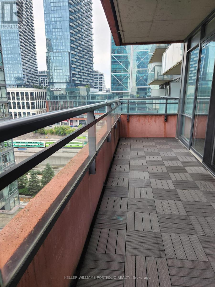 1027 - 4k Spadina Avenue, Toronto, Ontario  M5V 3Y9 - Photo 17 - C12479894