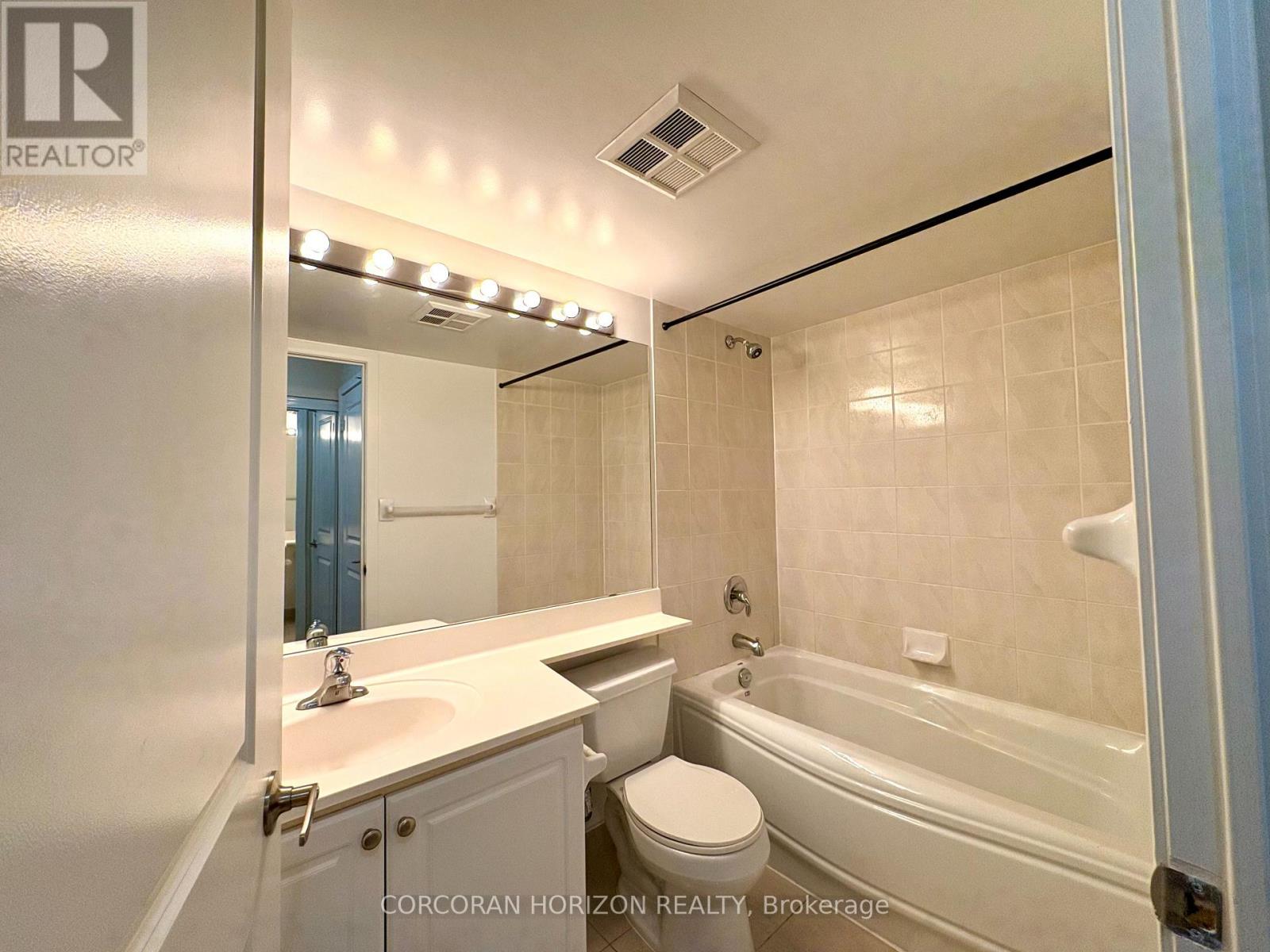 3610 - 4978 Yonge Street, Toronto, Ontario  M2N 7G8 - Photo 11 - C12505290