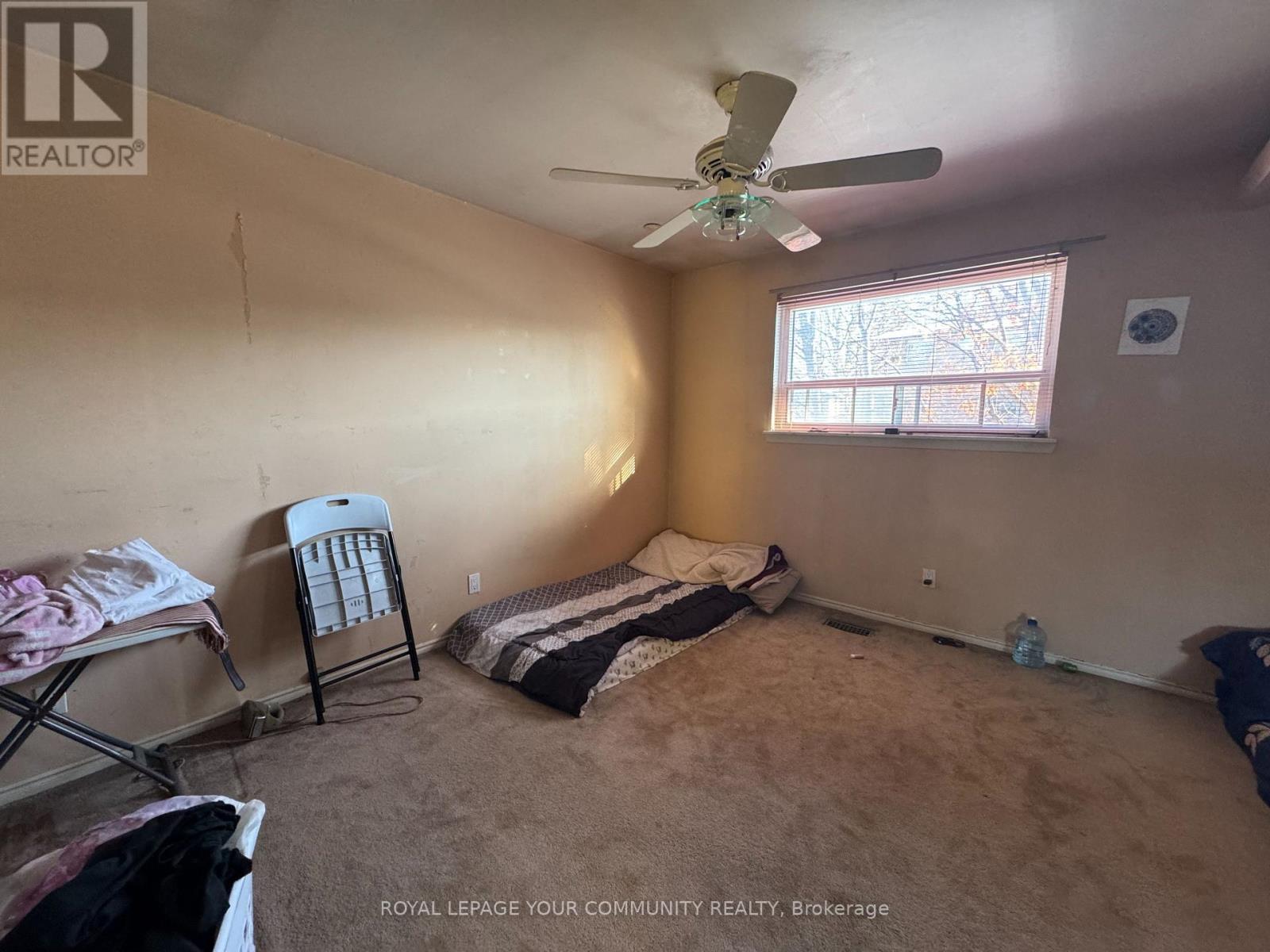 Main - 15 Bison Drive, Toronto (Newtonbrook West), Ontario  M2R 2Y1 - Photo 4 - C12533642