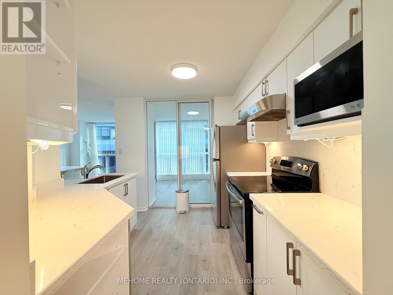 212 - 24 Wellesley Street W, Toronto, Ontario M4Y 2X6 - Photo 25 - C12592644