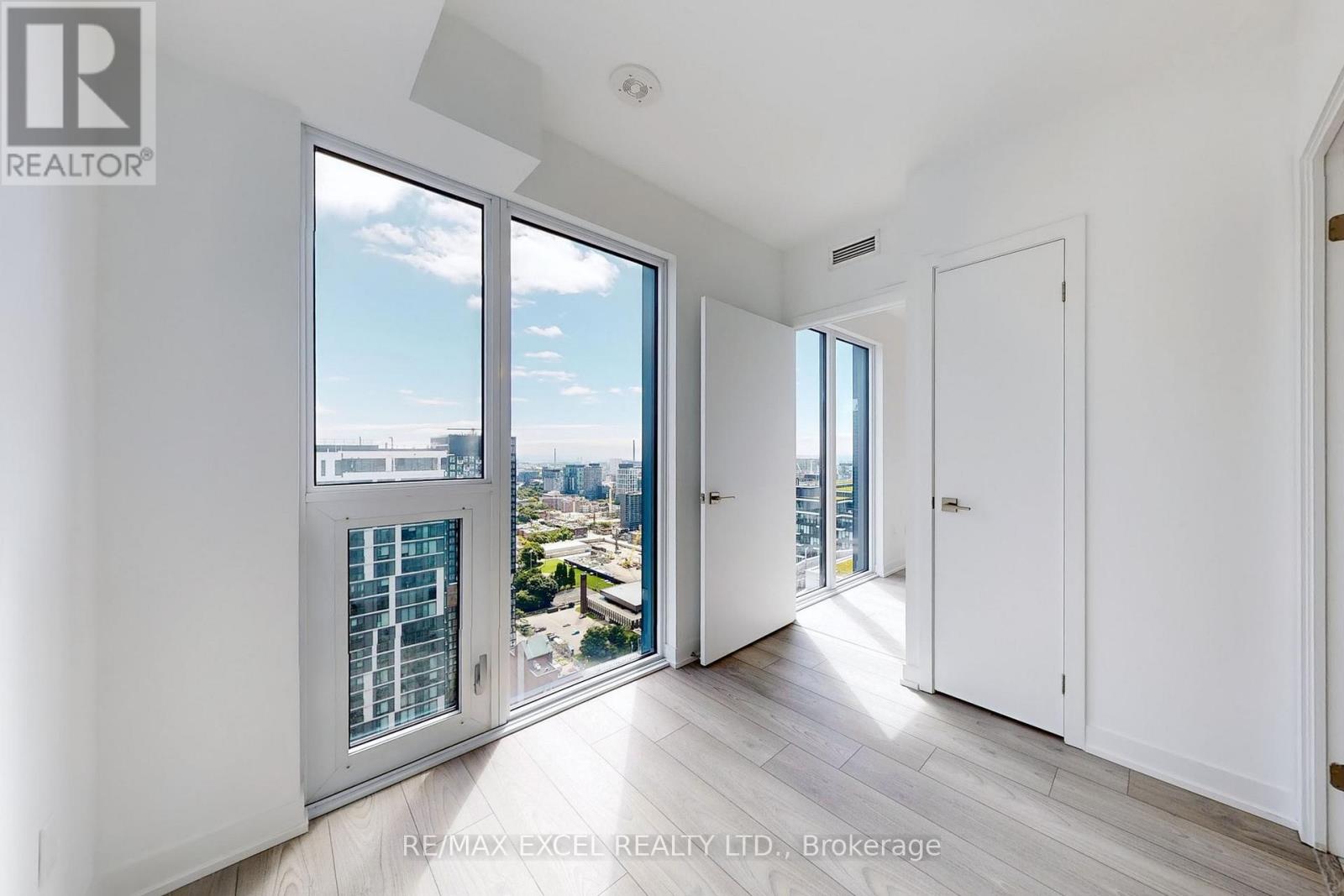 3803 - 82 Dalhousie Street, Toronto, Ontario  M5B 0C5 - Photo 11 - C12591882