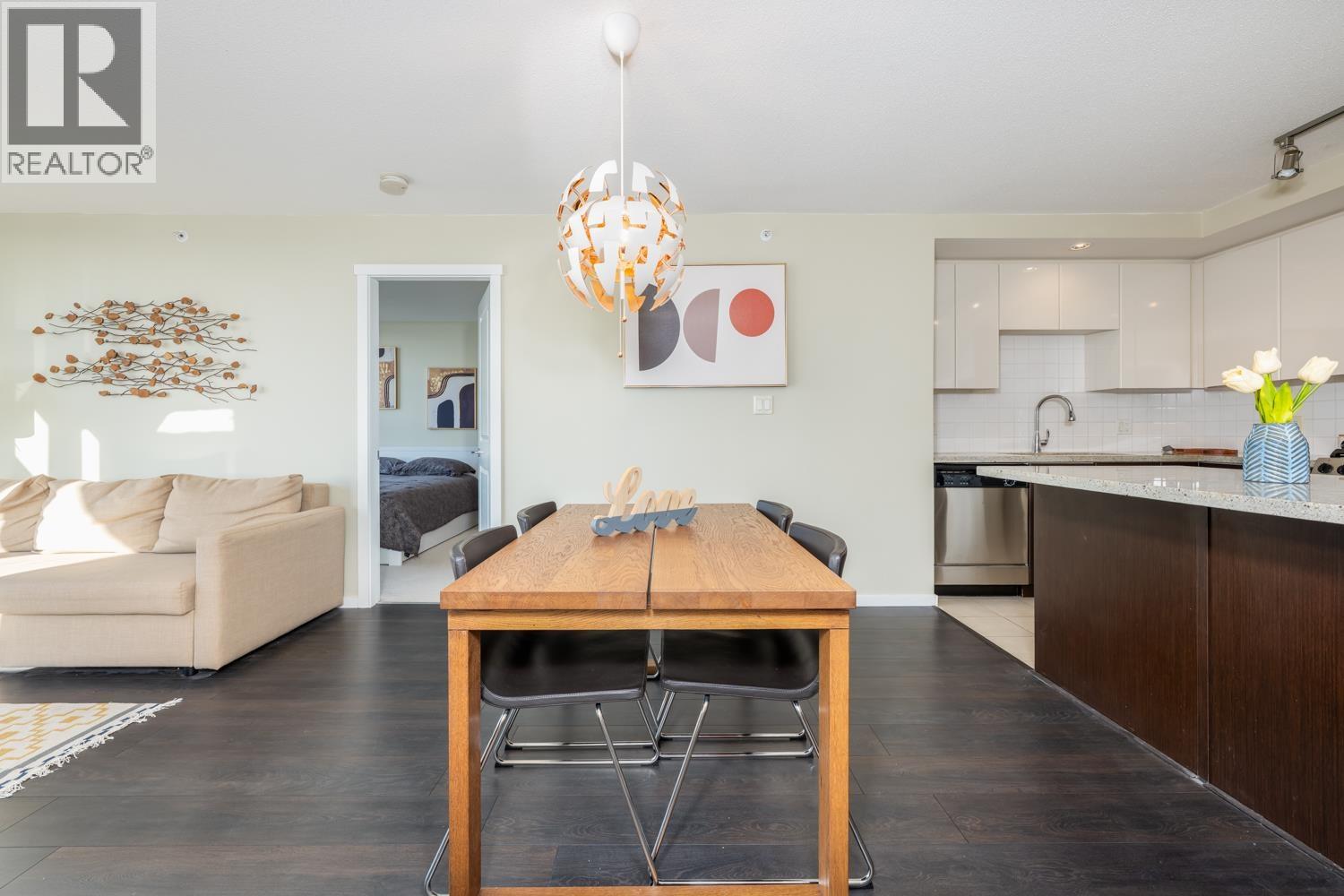 2608 2289 Yukon Crescent, Burnaby, British Columbia  V5C 0B2 - Photo 8 - R3071330