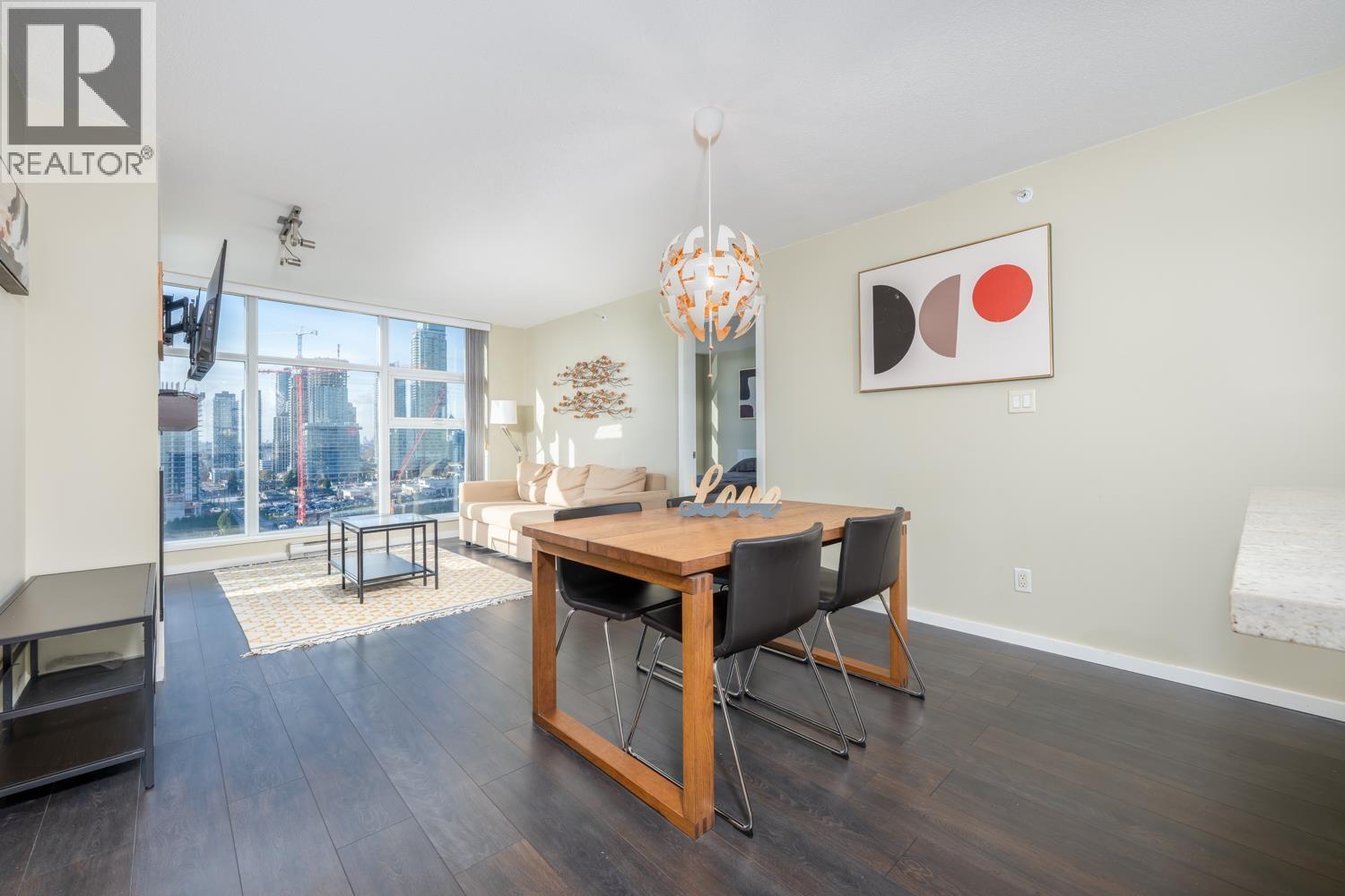 2608 2289 Yukon Crescent, Burnaby, British Columbia  V5C 0B2 - Photo 9 - R3071330