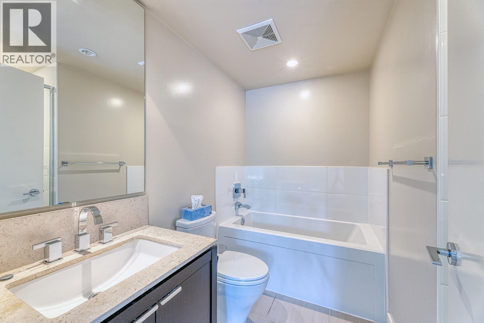 1xx 1320 Chesterfield Avenue, North Vancouver, British Columbia  V7M 0A6 - Photo 18 - R3071401