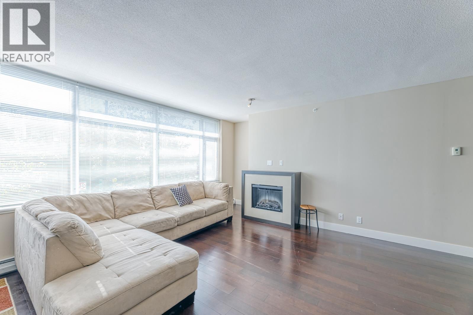 1xx 1320 Chesterfield Avenue, North Vancouver, British Columbia  V7M 0A6 - Photo 5 - R3071401