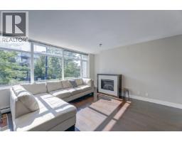 1xx 1320 Chesterfield Avenue, North Vancouver, Ca