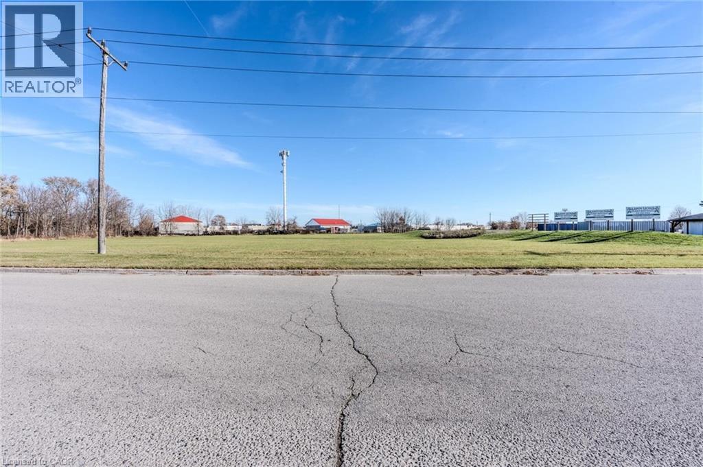 615 Gillard Street, Chatham, Ontario  N8A 5B5 - Photo 8 - 40791028