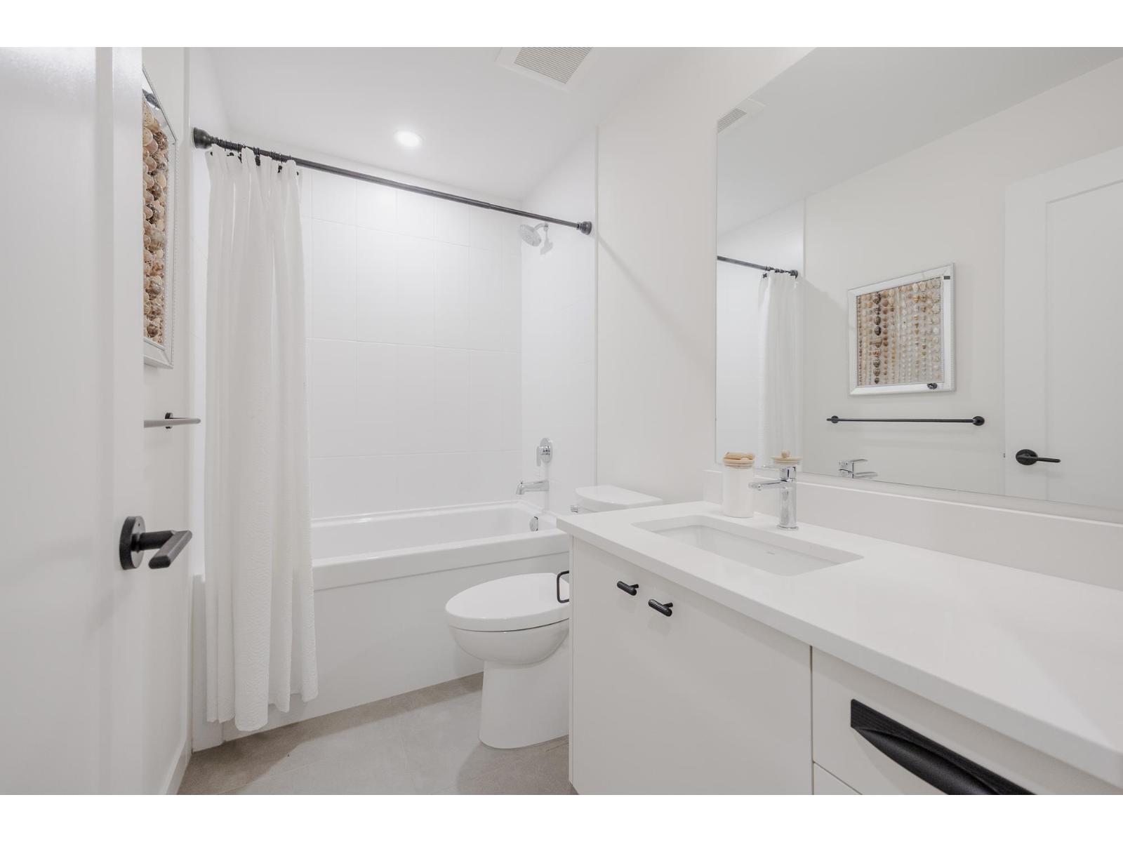 10 33929 Barker Court, Mission, British Columbia  V2V 0K2 - Photo 19 - R3071393