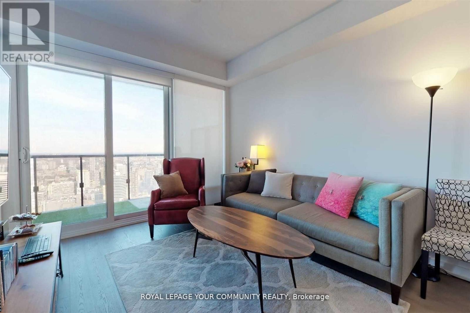 4803 - 488 University Ave Avenue, Toronto, Ontario  M5G 0C1 - Photo 3 - C12591678