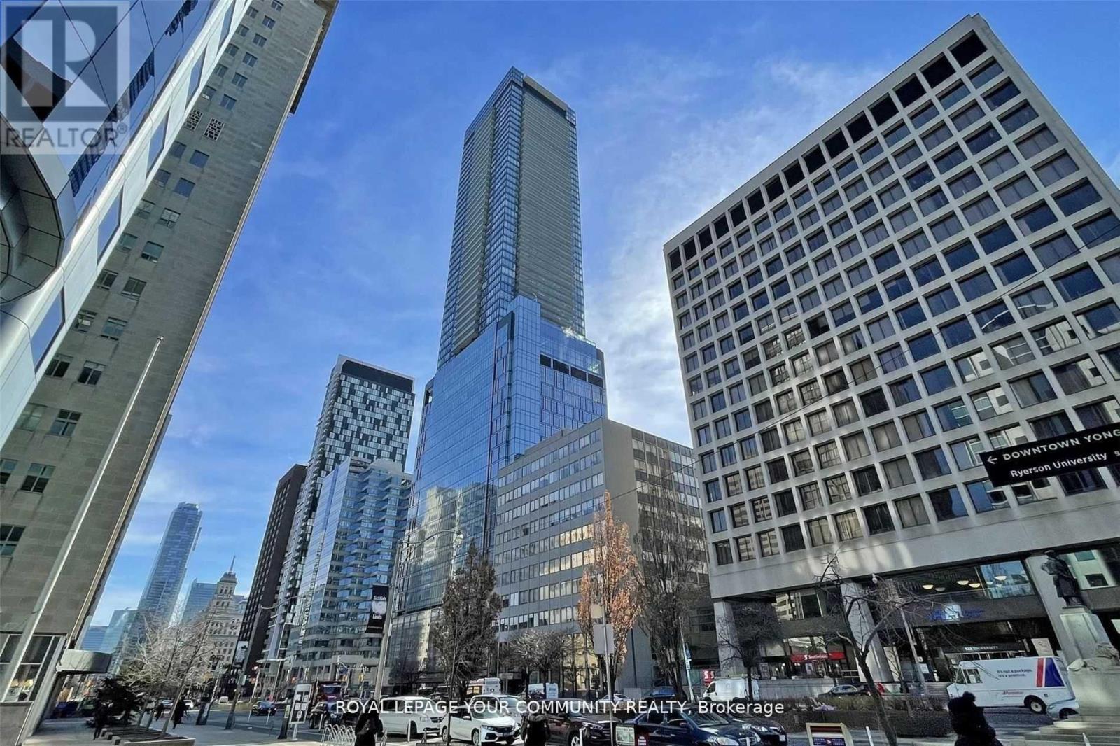 4803 - 488 UNIVERSITY AVE AVENUE, Toronto, Ontario