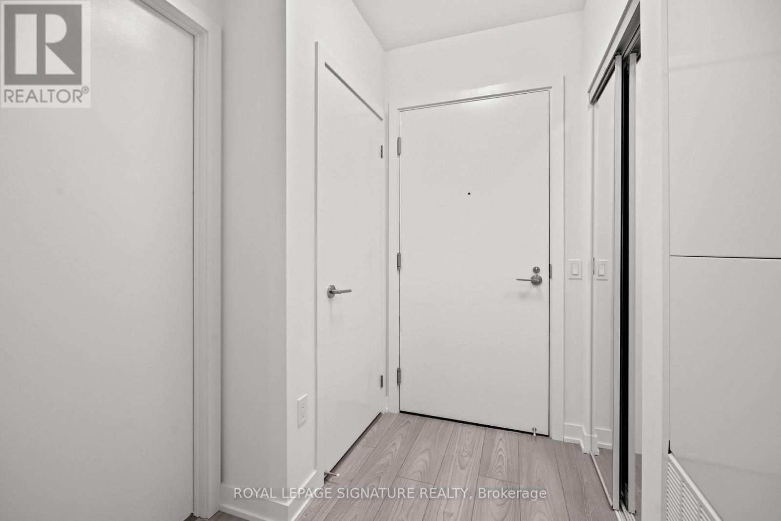 608s - 110 Broadway Avenue, Toronto, Ontario  M4P 1V7 - Photo 10 - C12591694