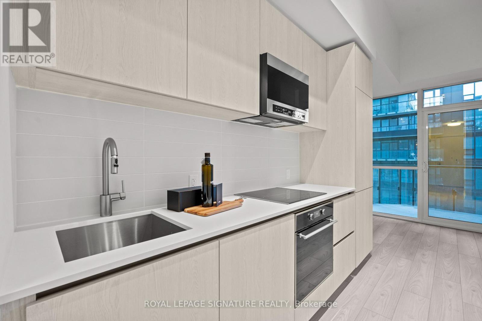 608s - 110 Broadway Avenue, Toronto, Ontario  M4P 1V7 - Photo 4 - C12591694