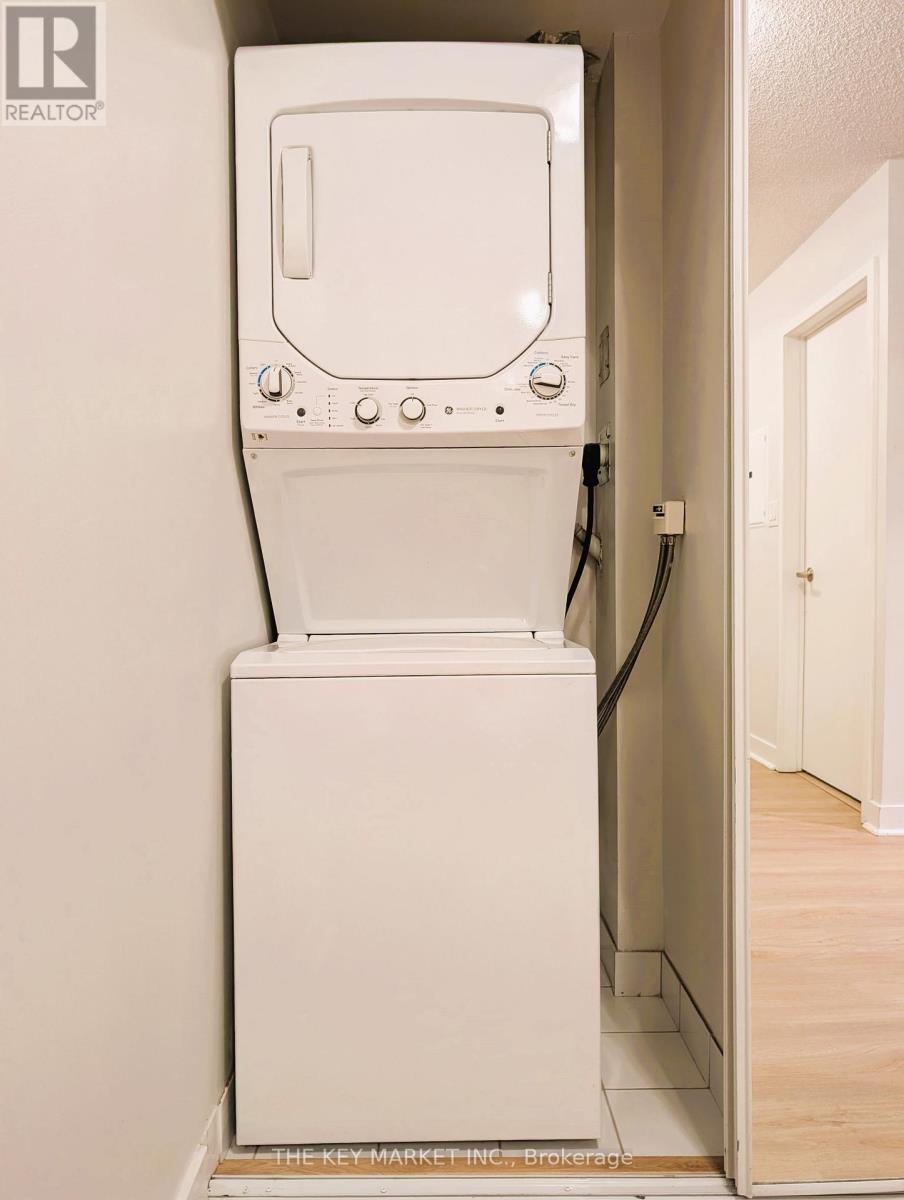 1805 - 25 Telegram Mews, Toronto, Ontario  M5V 3Z1 - Photo 25 - C12591700