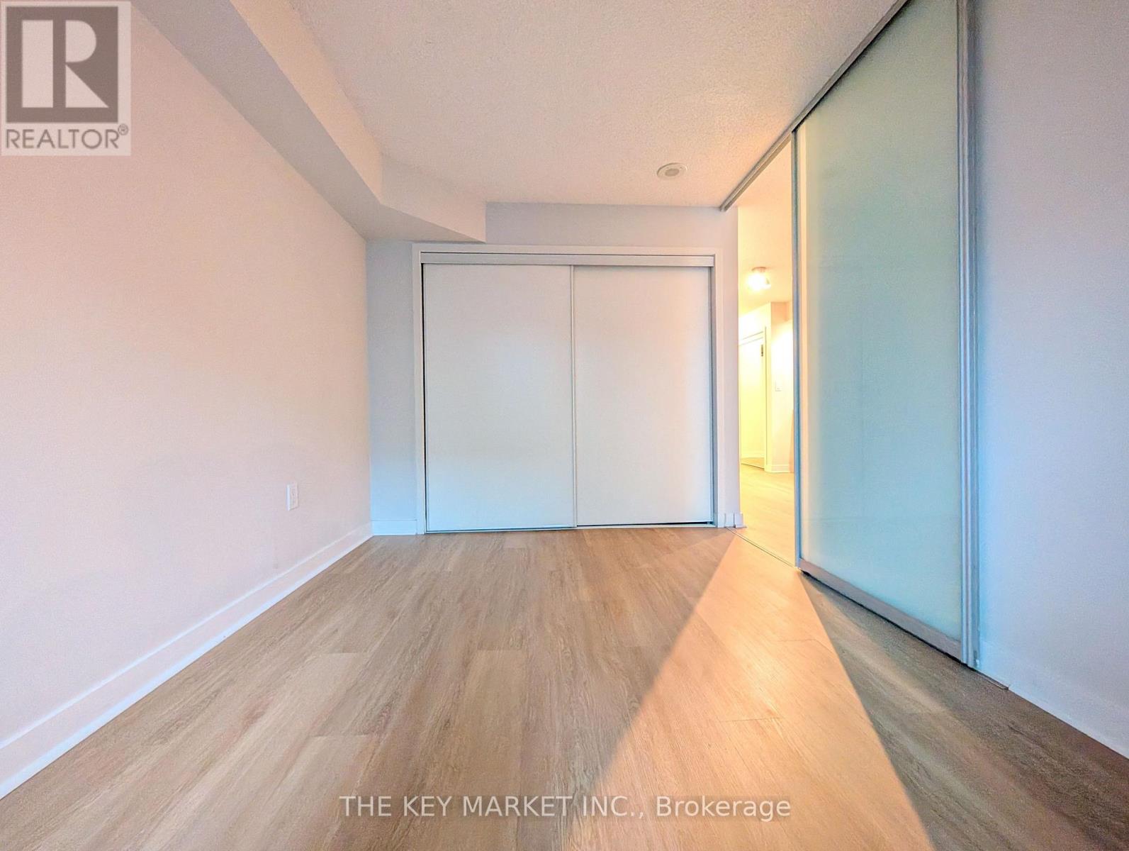 1805 - 25 Telegram Mews, Toronto, Ontario  M5V 3Z1 - Photo 19 - C12591700