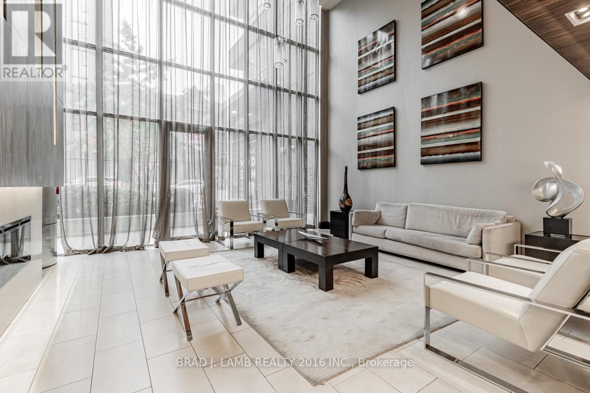 1011 - 320 Richmond Street, Toronto, Ontario  M5A 1P9 - Photo 14 - C12591798