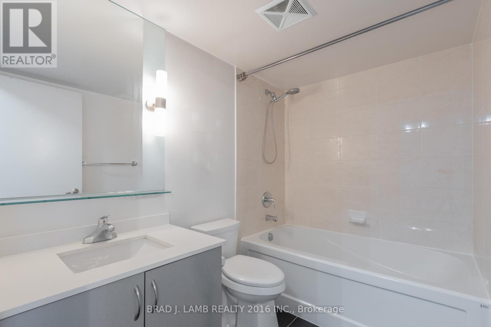 1011 - 320 Richmond Street, Toronto, Ontario  M5A 1P9 - Photo 3 - C12591798