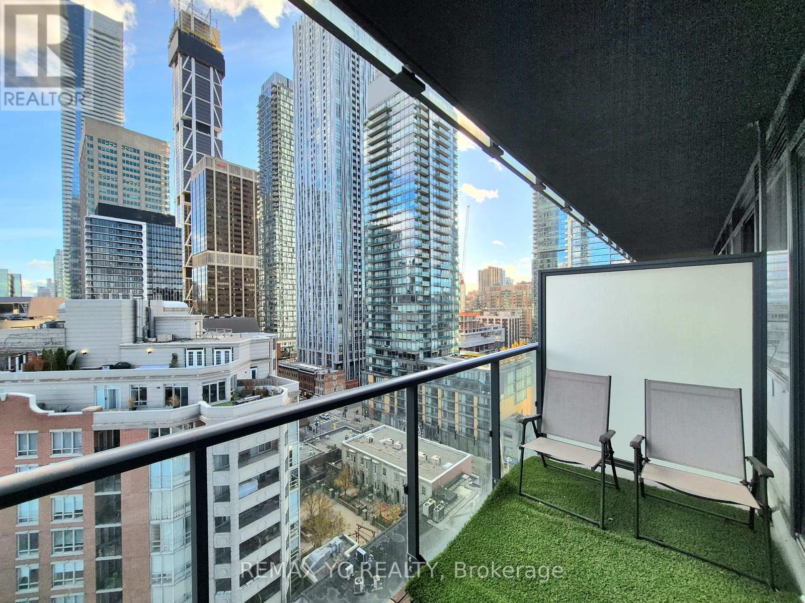 1608 - 825 Church Street S, Toronto, Ontario  M4W 3Z4 - Photo 8 - C12591954