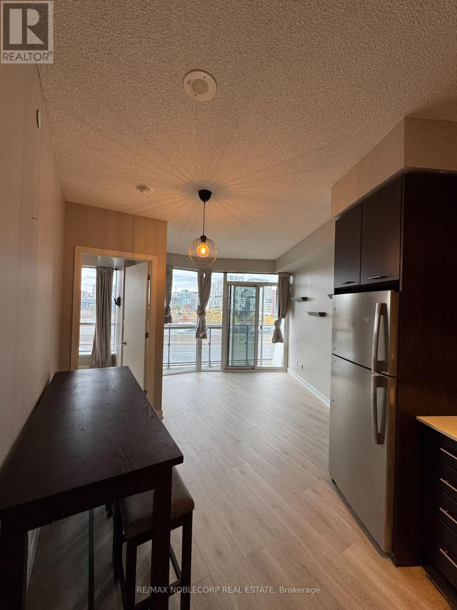 802 - 50 Bruyeres Mews, Toronto, Ontario  M5V 0H8 - Photo 9 - C12591974