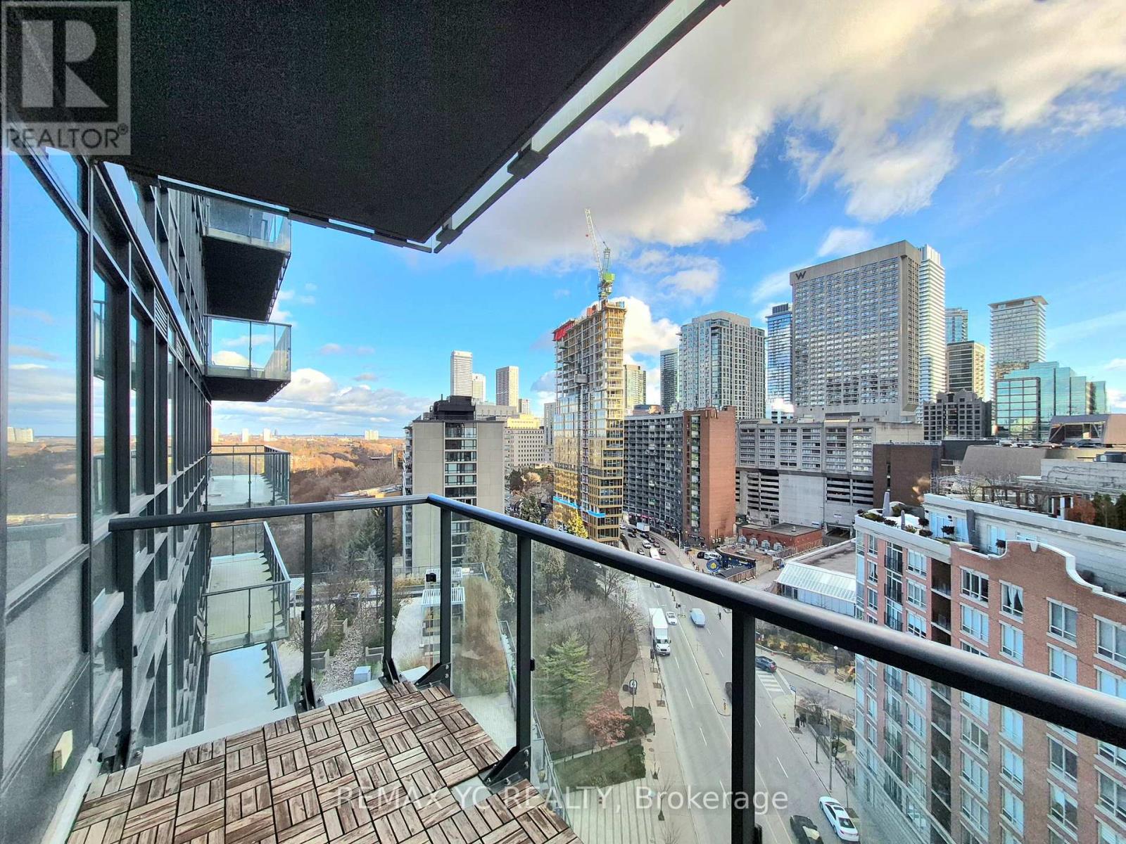 1608 - 825 Church Street S, Toronto, Ontario  M4W 3Z4 - Photo 9 - C12591954