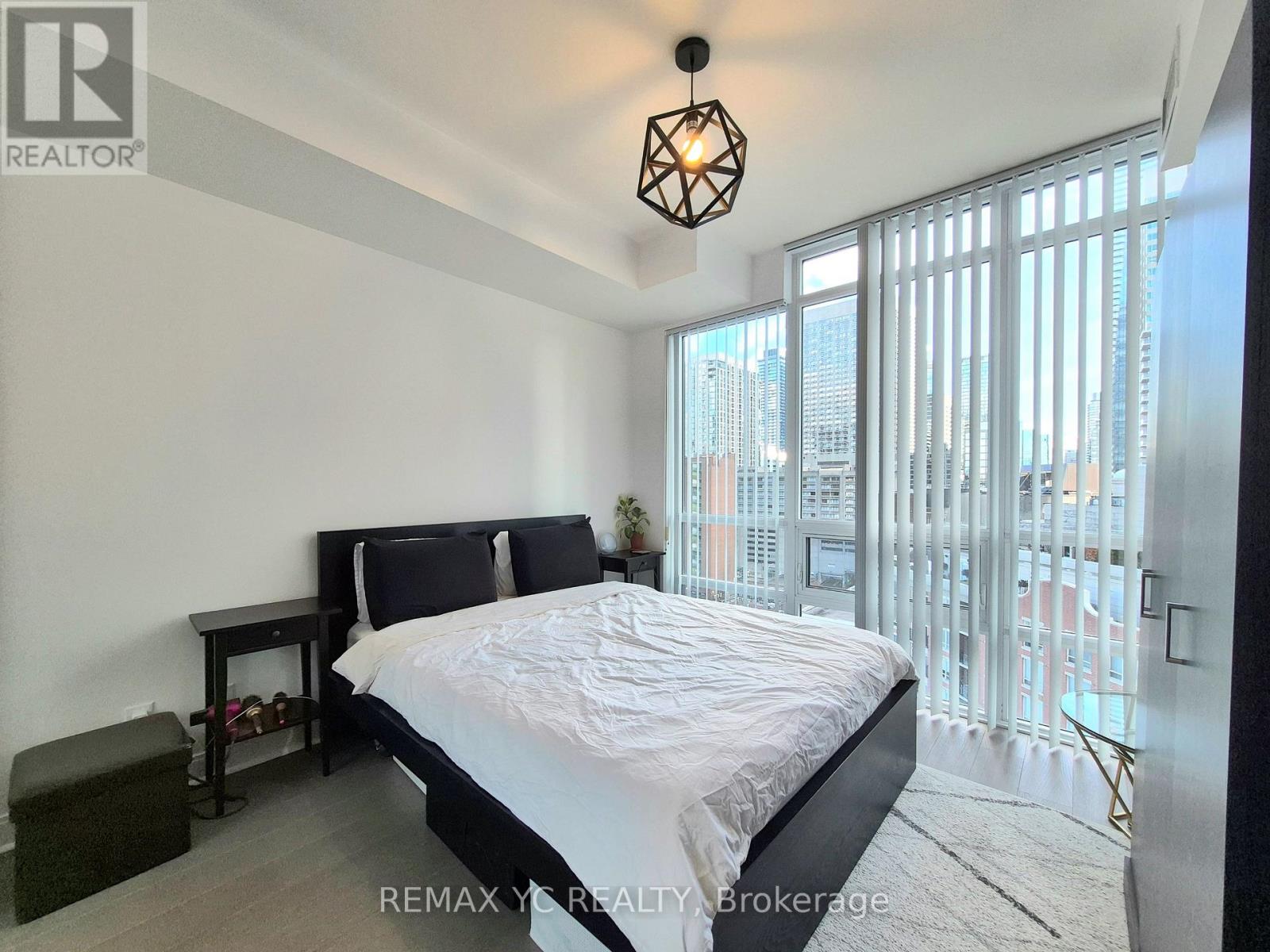 1608 - 825 Church Street S, Toronto, Ontario  M4W 3Z4 - Photo 3 - C12591954