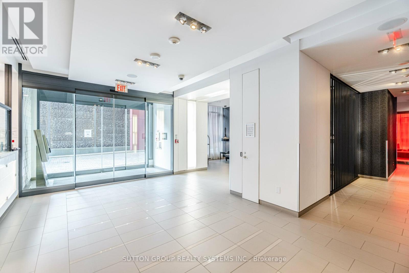 617 - 560 Front Street W, Toronto, Ontario  M5V 1C1 - Photo 3 - C12592178