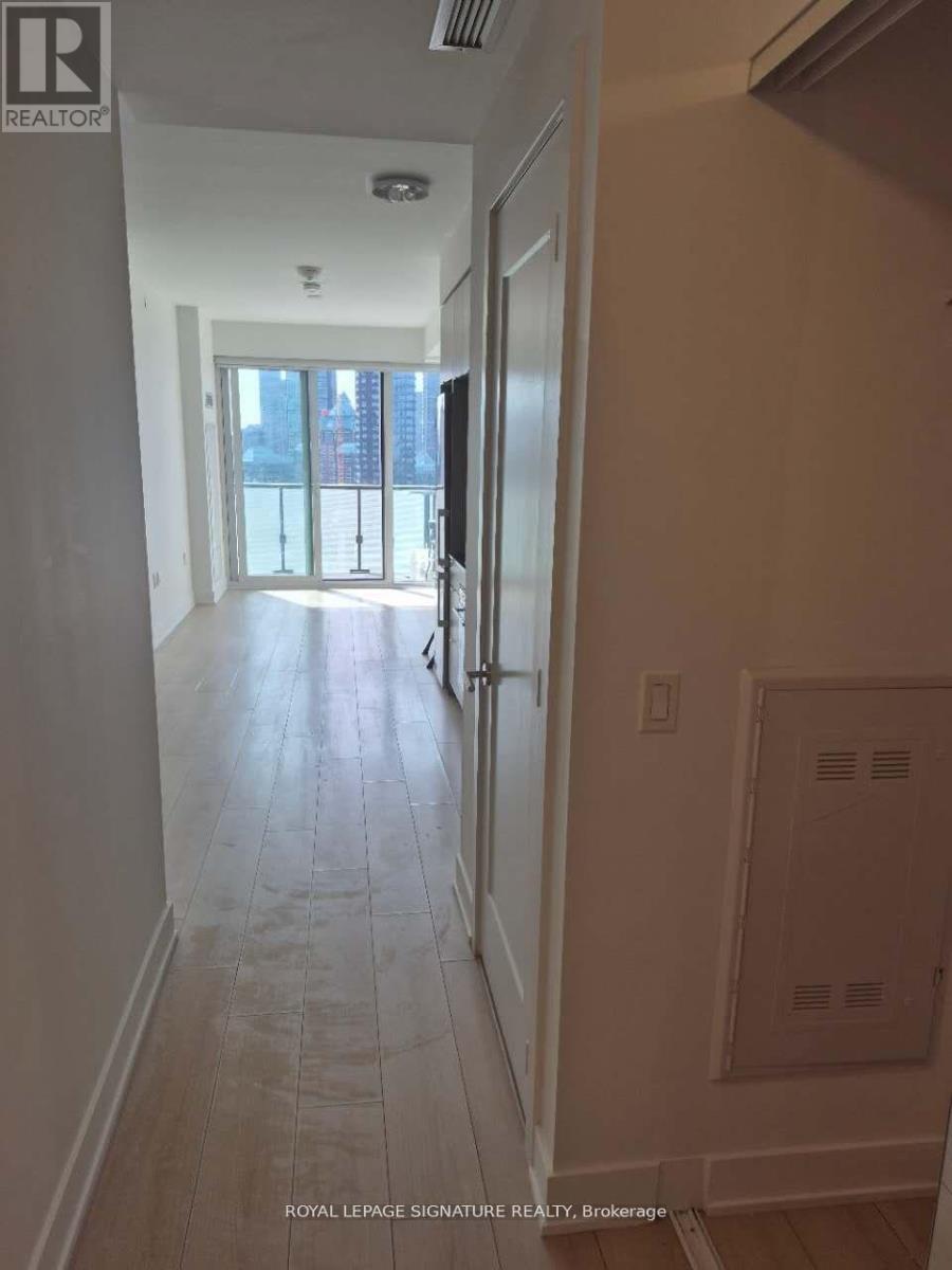 1901 - 575 Bloor Street E, Toronto, Ontario  M4W 0B2 - Photo 8 - C12592220