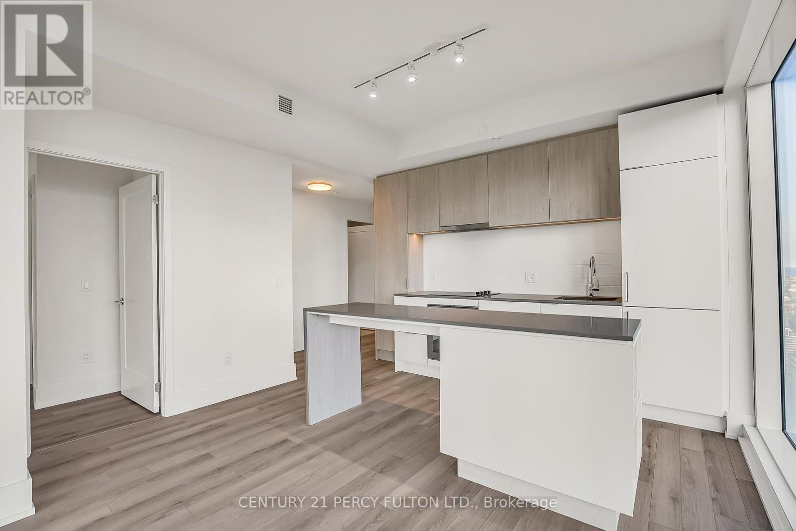 5008 - 89 Church Street, Toronto, Ontario  M5C 0B7 - Photo 18 - C12592198