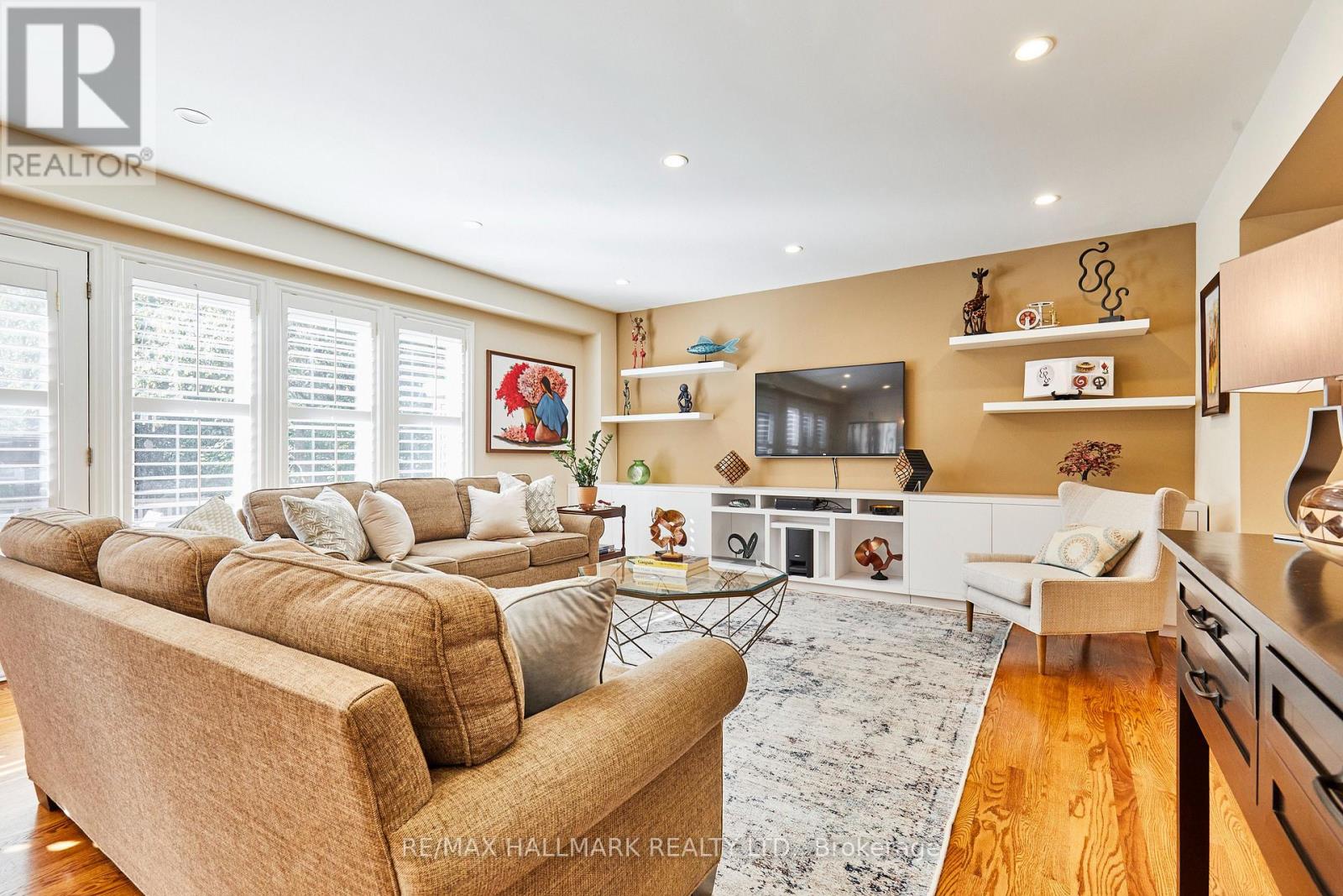 106 Kimbark Boulevard, Toronto, Ontario  M5N 2Y2 - Photo 14 - C12592318