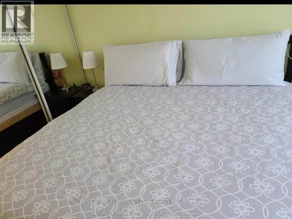 Uph01 - 16 Harrison Garden Boulevard, Toronto, Ontario  M2N 7J6 - Photo 5 - C12592342