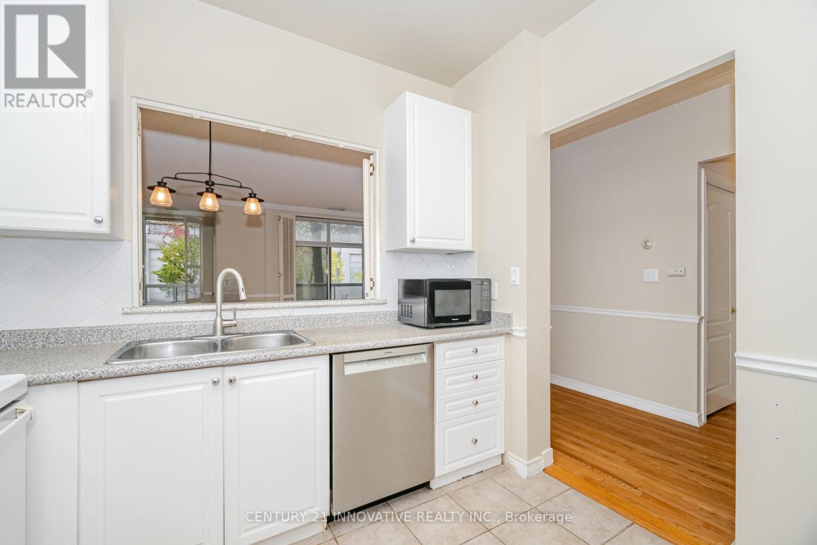 17 - 88 Grandview Way, Toronto, Ontario  M2N 6V6 - Photo 10 - C12592390