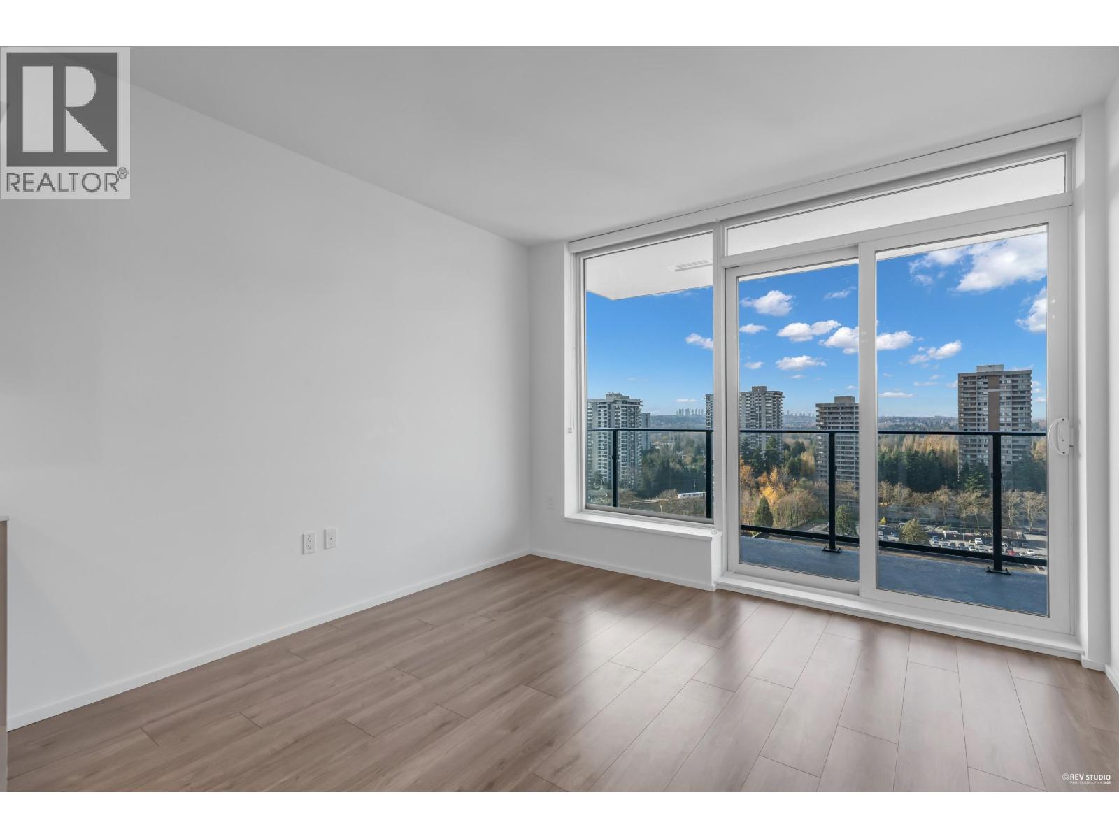 1008 3809 Evergreen Place, Burnaby, British Columbia  V3J 0M1 - Photo 11 - R3071352