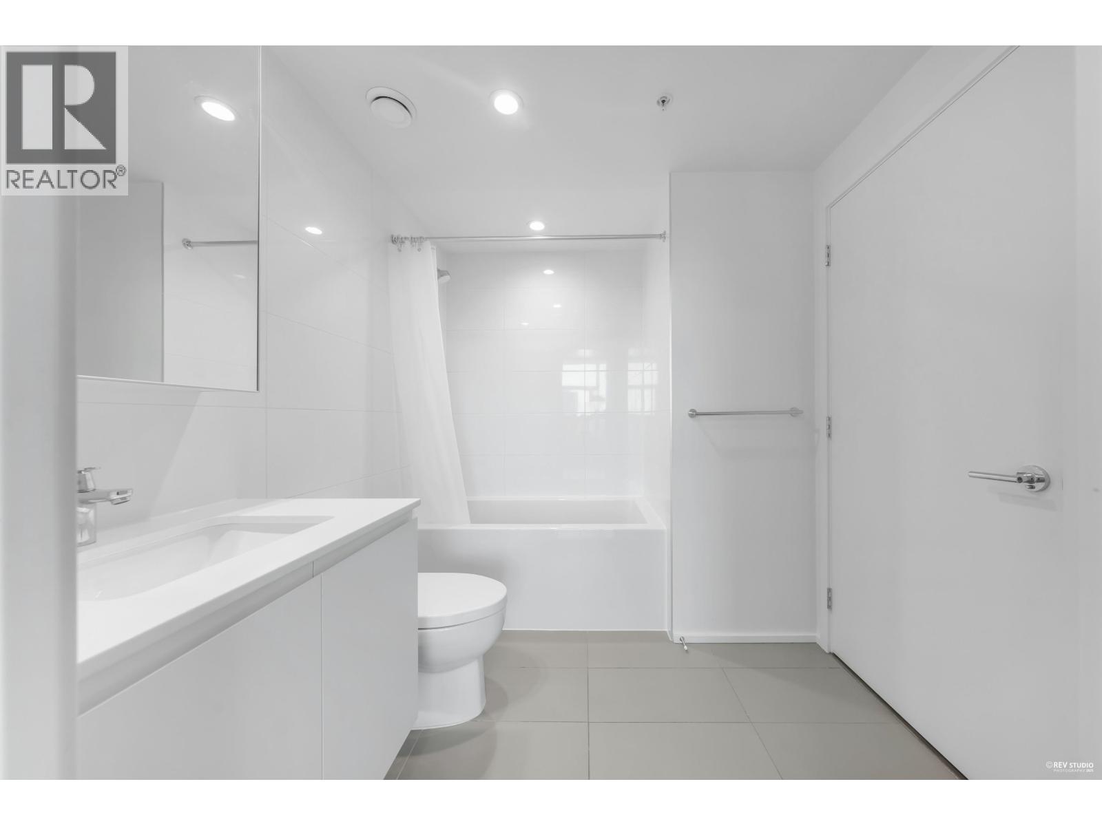 1008 3809 Evergreen Place, Burnaby, British Columbia  V3J 0M1 - Photo 6 - R3071352